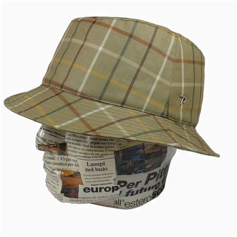 Cappello da pescatore a quadri in Beige 